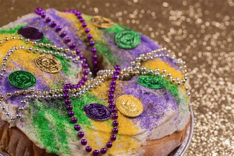 How To Make An Easy King Cake For Mardi Gras Super Safeway