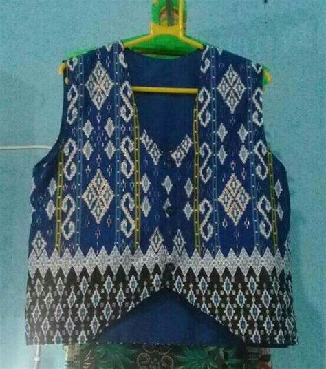 Rompi Batik Motif Ntt Rompi Batik Sd Rompi Motif Daerah Ntt Lazada