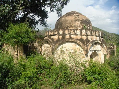 Pakistan Geotagging: Pharwala Fort - Islamabad