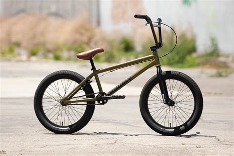 Sunday Scout BMX Bike 21 TT Matte Army Green Boh S Cycle And