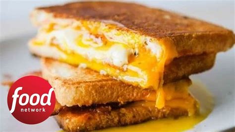 Crave Worthy Fried Egg Sandwich Crave Worthy Eats Food Network