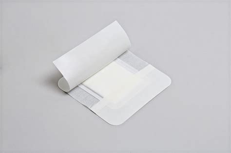 Non Woven Adhesive Dressing