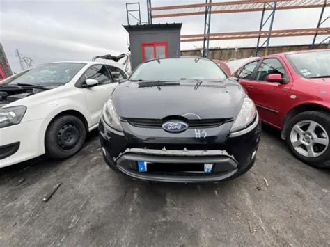 PANNEAU DE PORTE Arriere Gauche FORD FIESTA 6 1666221 EUR 30 00