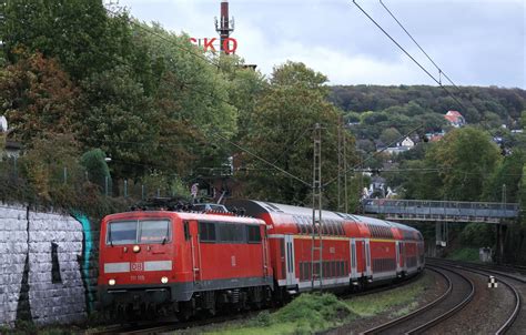 Am 04 10 2020 Zog 111 115 Ihren RE4 Nach Aachen Hbf Durch Wuppertal