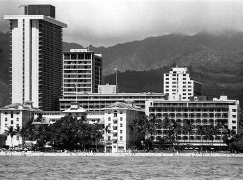 Moana Hotel – Historic Hawaii Foundation