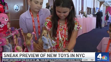 A Look At The Year S Hot New Toys On AP TV The Toy Insider