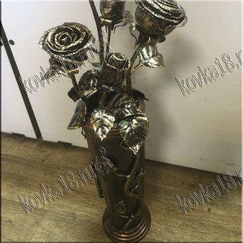Кованая Ваза с розами - Художественная ковка Ижевск