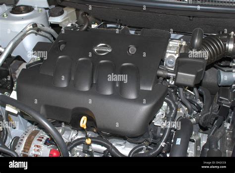 Nissan MR20DE Engine Stock Photo - Alamy