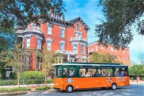 Savannah Trolley Tour With Guide 2024