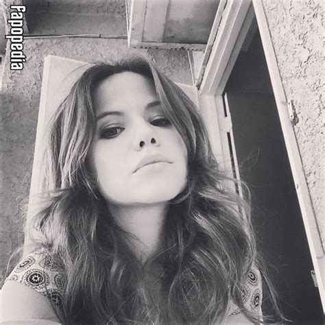 Tammin Sursok Nude Leaks Photo Fapopedia