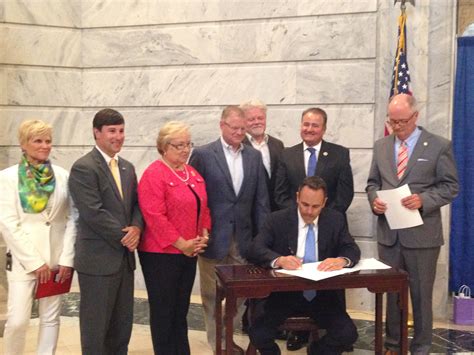 Governor signs omnibus alcohol law to strengthen industry and increase