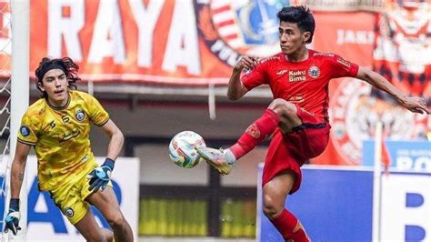 Persija Jakarta Amankan Kontrak Hanif Sjahbandi Hingga 2025 Patok