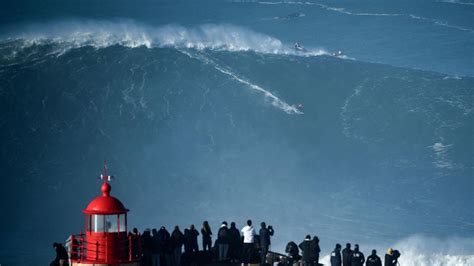 Nazaré s 80 foot Waves Intimidate Even Pro Big Wave Surfers