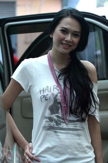 Hot Gossip Aura Kasih Ariel Peterpan Began Circulating On The Internet FHOTO VIDEO ARTIS