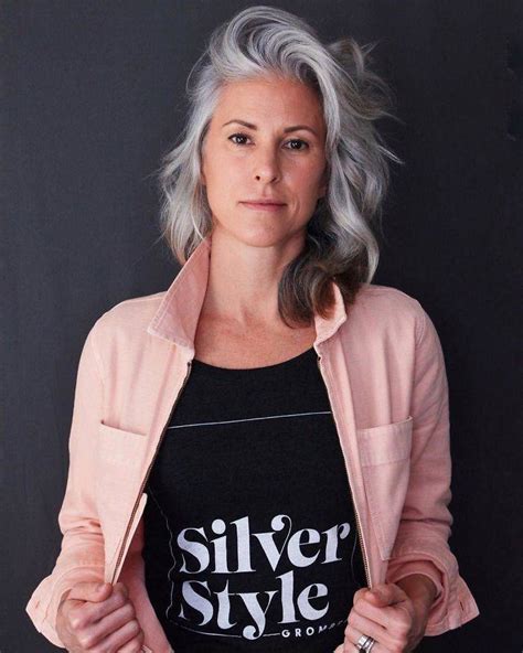 These Women Love Their Natural Gray Hair And Are Absolutely Right To