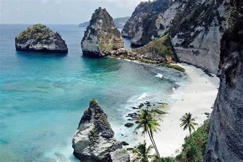 Day Sightseeing Tour Of Nusa Penida Island Triphobo