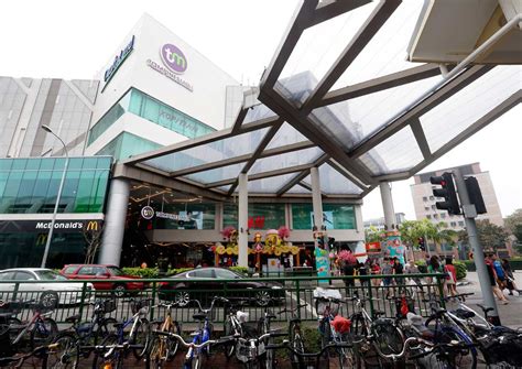 Sprucing up heartland malls, Singapore News - AsiaOne