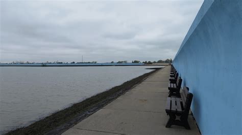 Thorney Bay Beach Canvey Island Portemolitor Flickr