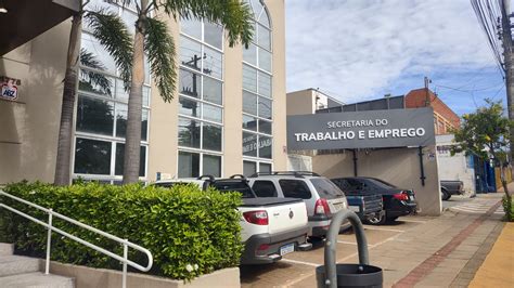 Secretaria do Trabalho promove seleção para mais de 200 vagas na