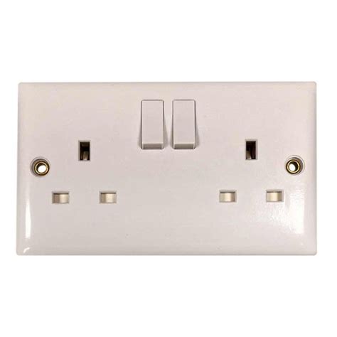 Convex Slim 13a Twin Switched Socket Outlet White Single Pole Lkq Arleigh