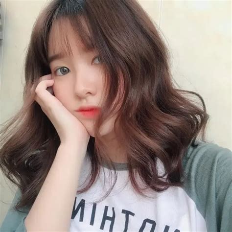 Nh G I Xinh T C Ngang Vai Tr Trung Hot Trend Nh T