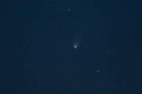 Cometa Leonard Visto Ao Lado Do Cristo Redentor Veja O V Deo