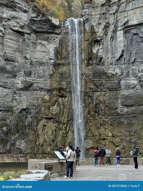 Visitors Looking At Waterfall Taughannock Falls Tourist Destination