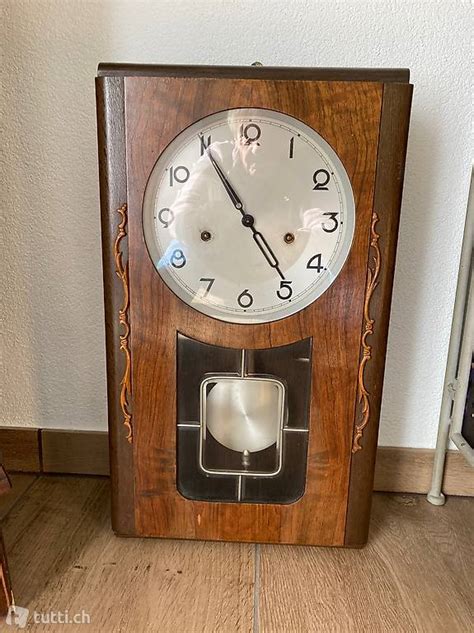 Wanduhr Im Kanton Bern Tutti Ch