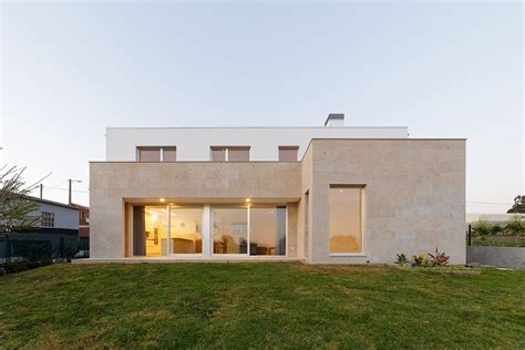 Vivienda Unifamiliar En Portonovo Alem Arquitectura