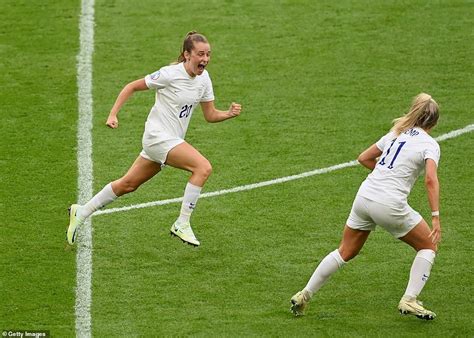 England 2 - 1 Germany: Lionesses win Euro 2022 final in extra time ...