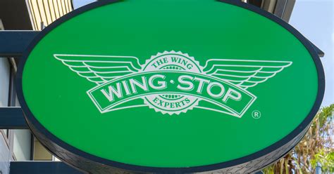 Wingstop begins rolling out delivery