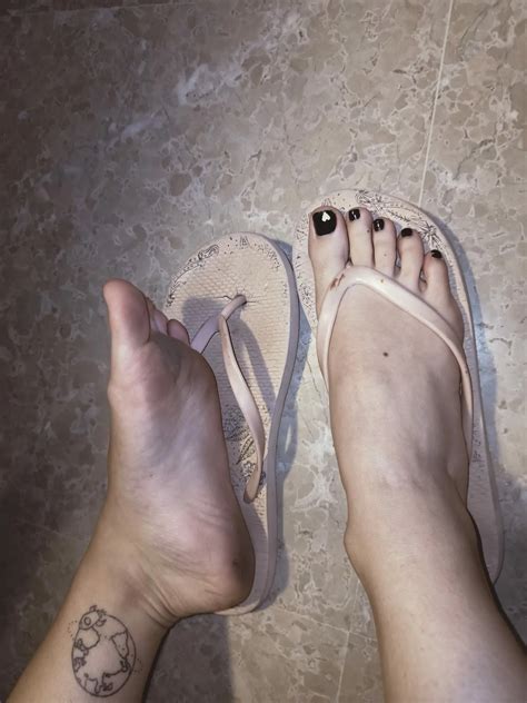 Merys Feet 18 Nude Pics XHamster