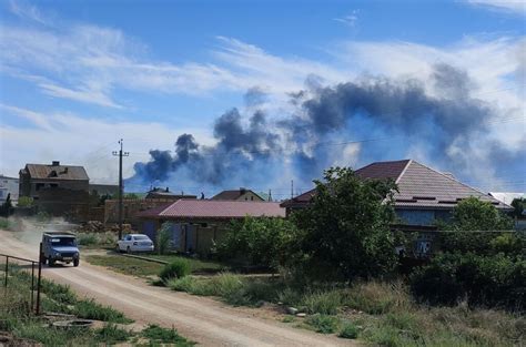 克里米亞俄空軍基地爆炸 衛星影像顯示損毀嚴重 國際 中央社 Cna