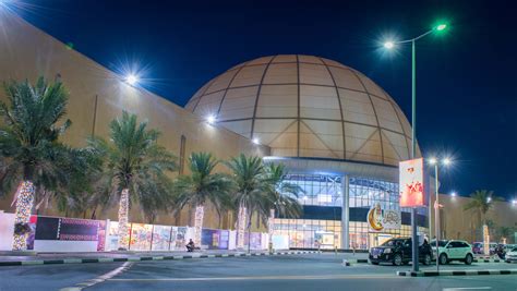 Dubai Outlet Mall The Coolest Destination In Dubai Dubai Shopping Guide