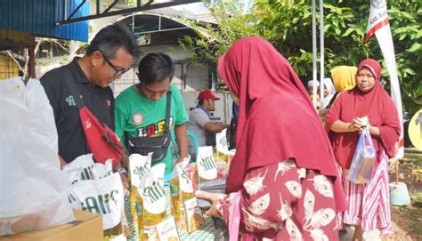 Kendalikan Inflasi Pemkab Balangan Gelar Pasar Murah Jejakrekam