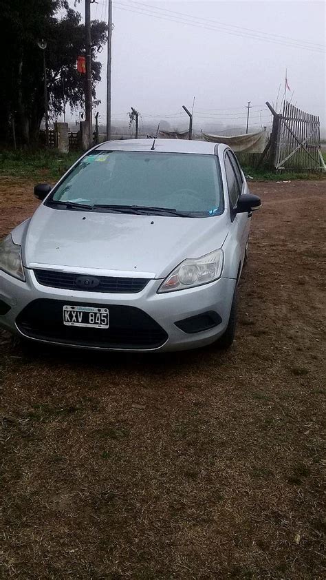 Ford Focus 1 6 A A Año 2012 450 000 Agroads