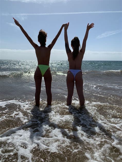 TW Pornstars Real Bikini Girls Twitter 8 00 PM 14 Mar 2019