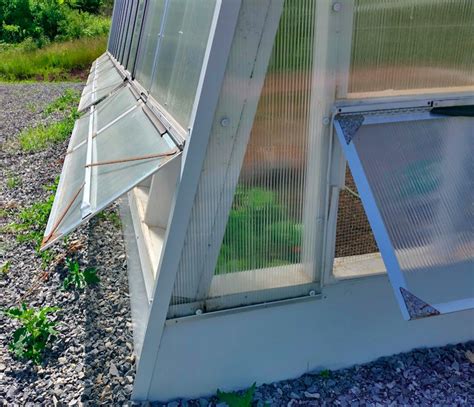 How And Why To Build A Passive Solar Greenhouse