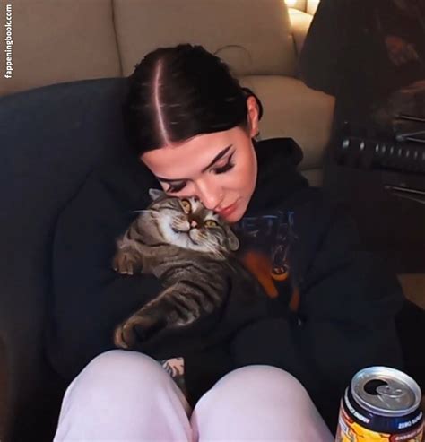 Kalei Nude OnlyFans Leaks Fappening FappeningBook