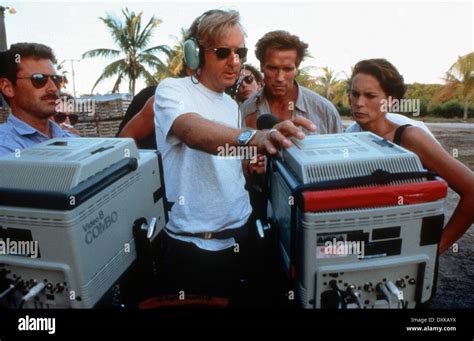 Jamie Lee Curtis True Lies Hi Res Stock Photography And Images Alamy