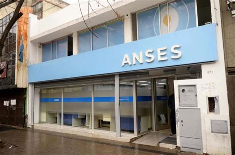 Calendario de pagos de ANSES quiénes cobran el viernes 24 ANR