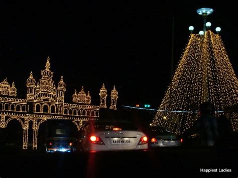 Mysore Dasara 2014 - Street Lightings - Happiest Ladies