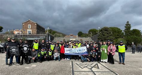 Benedizione Dei Centauri Il Motoclub Polizia Di Stato Inaugura La