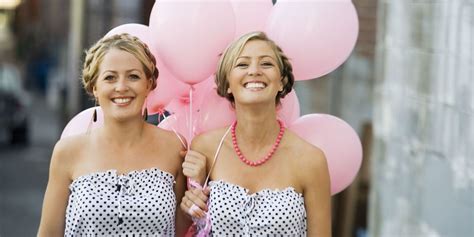 New Research Says Twins Live Longer Than Everyone Else