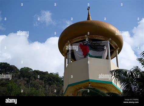 Christmas Island Australia 02nd Nov 2023 A Palenstine Flag Is Hung