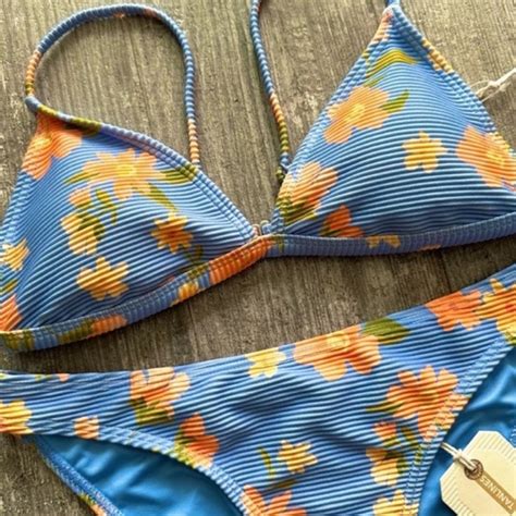 Billabong Swim Billabong Lazy Daze Tanlines Ceci Triangle Tropic Bikini Set Poshmark
