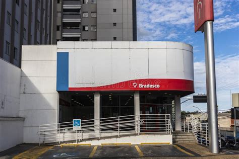 Facade of Bradesco Bank Branch Sign in Marilia City, De MarÃ­lia ...