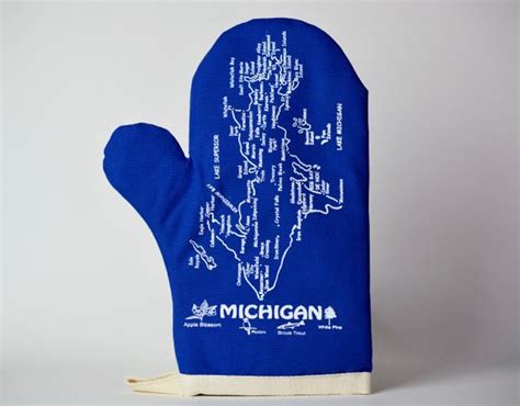 Michigan Oven Mitt Royal Blue Made In Michigan Products Michigan