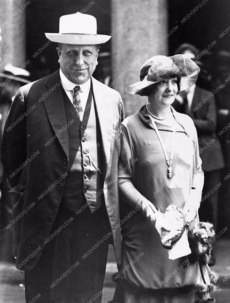 William Randolph Hearst And Wife Candid News Photo 400 35 Abcdvdvideo