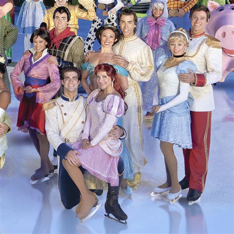 Disney on Ice Cinderella and Prince Charming | POPSUGAR Love & Sex